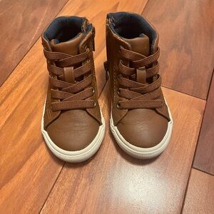 Like New* Cat & Jack Kids Brown Faux Leather Boots with Side Zippers